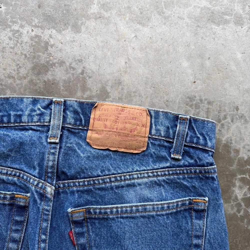 Vintage 90's Levi's 505 0217 80's Denim jeans straight fit Measures 33x29" - Picture 6 of 8